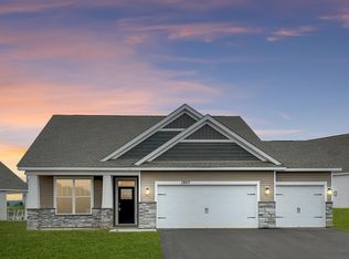 13603 Applewood Trl, Rosemount, MN 55068