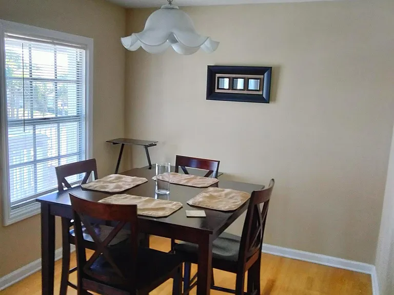 4984 Beach Dr SE #E — Photo 7