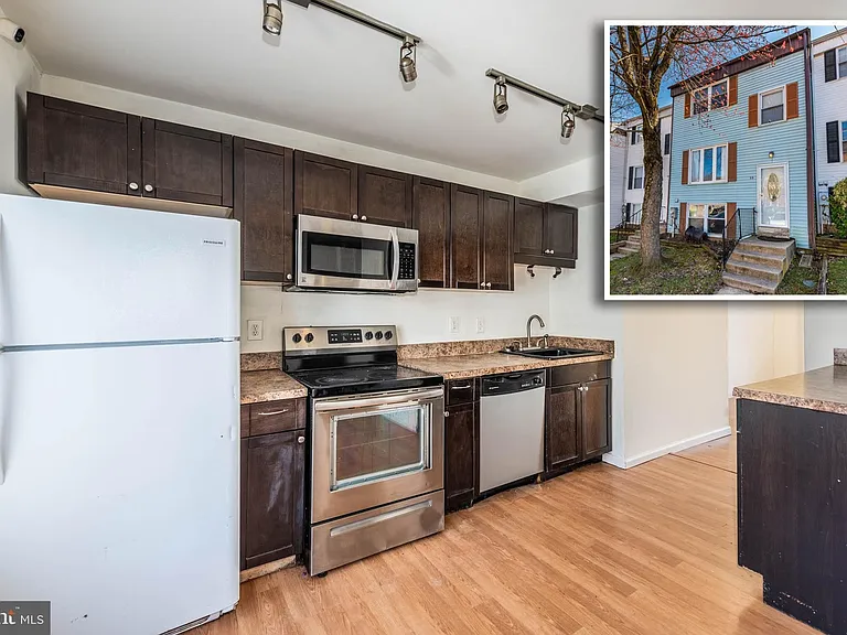 13 Bohn Ct — Photo 1