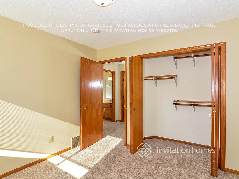 15684 Cumberland Ave W — Photo 14