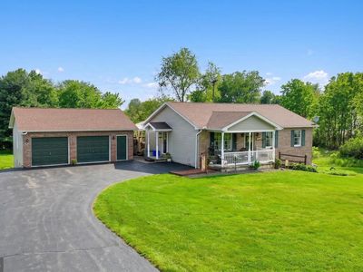2251 Meeting House Rd, Spring Grove, PA, 17362