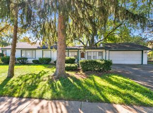 23423 Annapolis St, Dearborn Heights, MI 48125