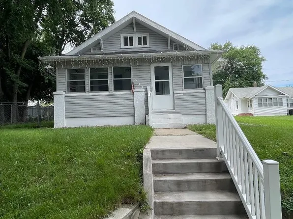 809 S Cornelia St, Sioux City, IA 51106