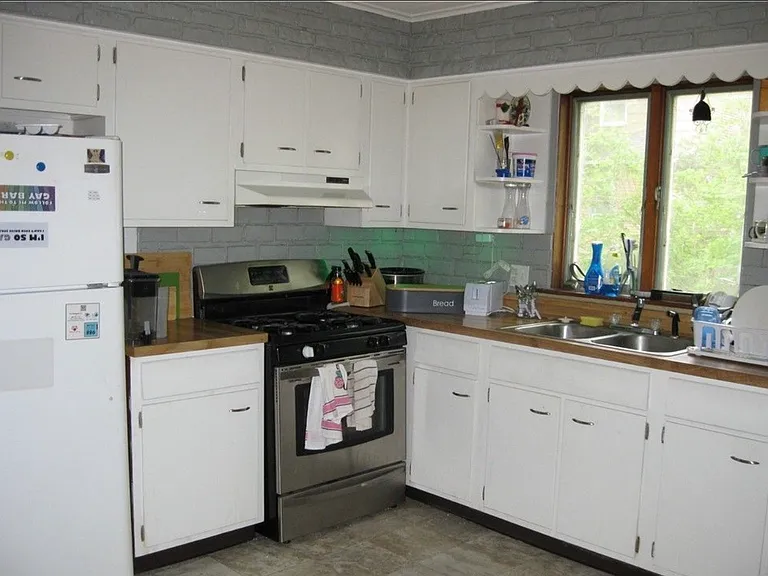 26 Teresa Pl — Photo 9