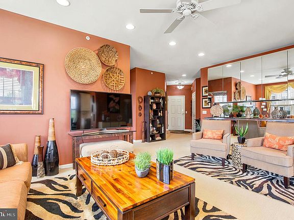 5th image of 3302 Knox Ct #3302