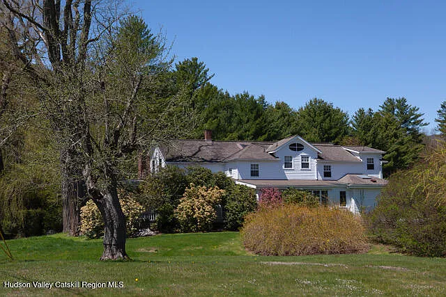 84 Sickler Rd — Photo 1