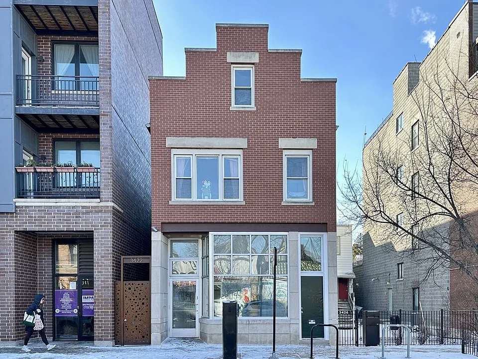 3422 N Lincoln Ave #EROTS