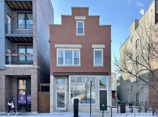 3422 N Lincoln Ave, Chicago, IL 60657