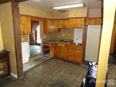 4th image of 4944 Mockingbird Dr