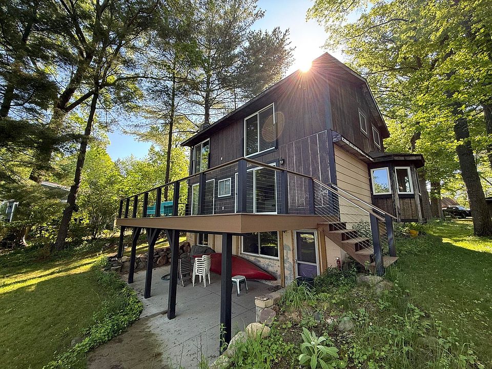 1st image of 8649 Hidden Lake Dr
