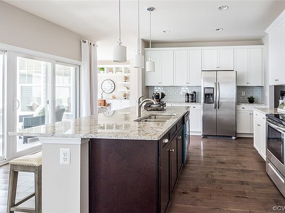 5th image of 10751 Sunset Woods Ct #Ee1