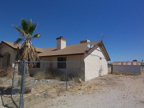 5th image of 1801 N 201st Ave
