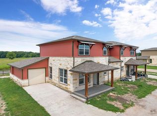 204 Perch Dr, West Tawakoni, TX 75474