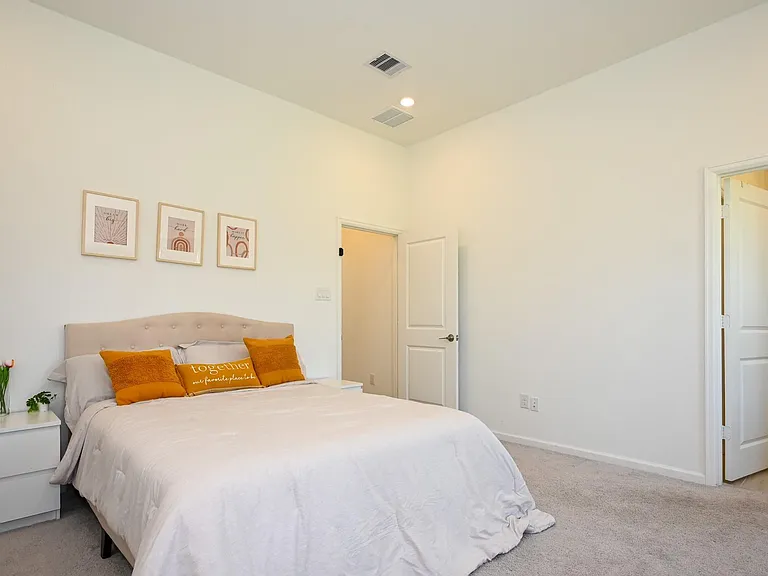 3057 Pensacola Dr — Photo 33