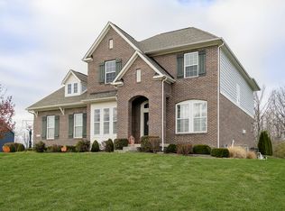 6880 Ethens Glen Dr, Avon, IN 46123