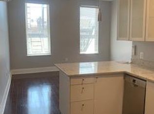1025 Cathedral St #2R, Baltimore, MD 21201