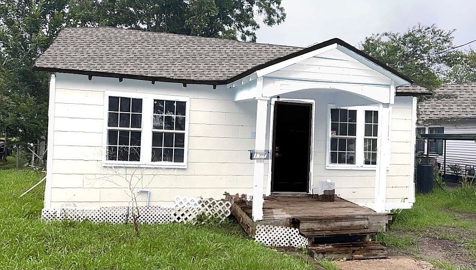 1st image of 111 Donald Frederick Blvd