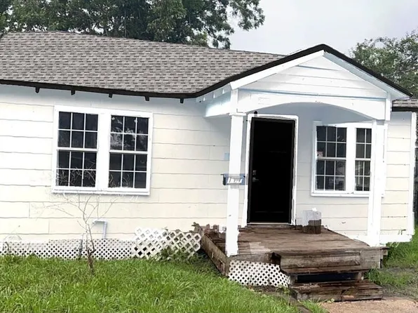 111 Donald Frederick Blvd, Abbeville, LA 70510