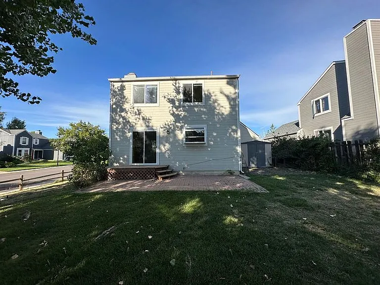310 Buchanan Ct — Photo 20