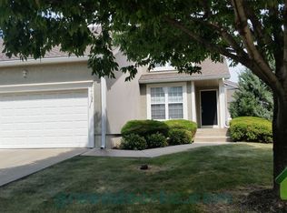 14860 Robinson St, Overland Park, KS 66223