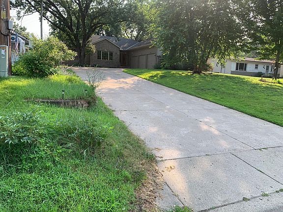 3rd image of 13146 Kerry St