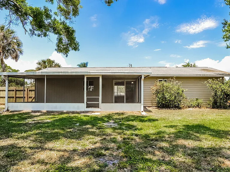4317 Alamosa St — Photo 16