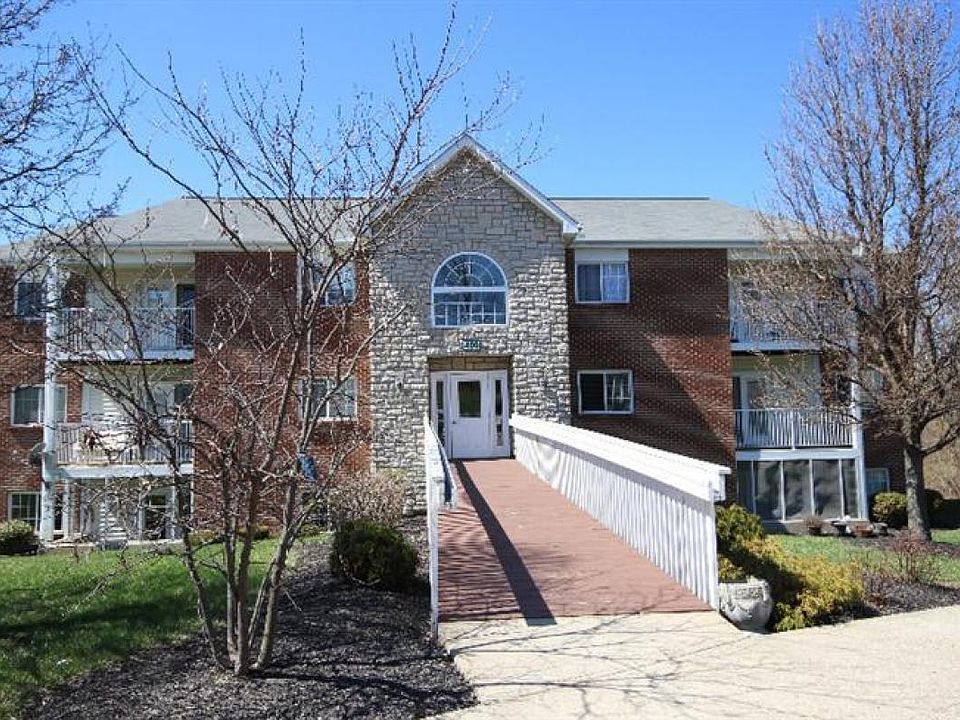 1st image of 400 Marian Ln APT 6
