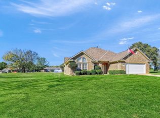109 Cocopa Dr, Lake Kiowa, TX 76240
