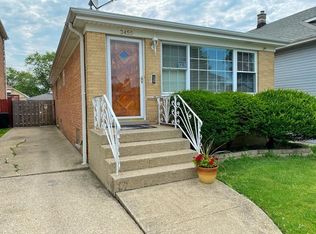 3455 N Oketo Ave, Chicago, IL 60634