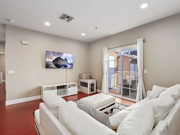 3rd image of 7056 Fulton St Unit 16