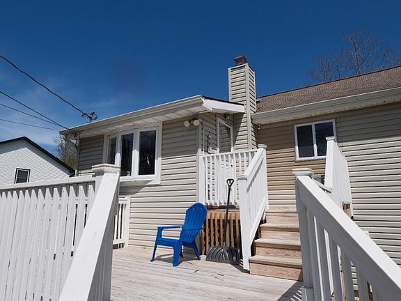 4th image of 54 Tintle Ave