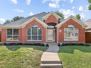 7101 Napa Valley Dr, Frisco, TX 75035