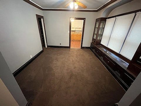 5th image of 3871 W 136th St