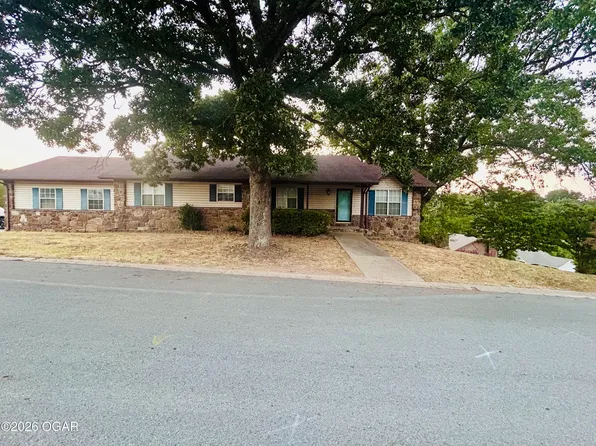 506 Sherry Dr, Neosho, MO 64850