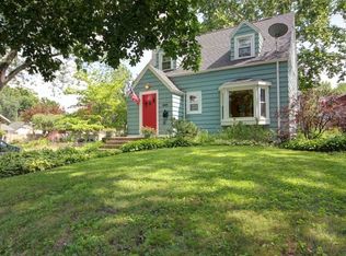 1001 W Daniel St, Champaign, IL 61821