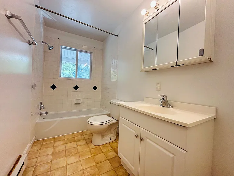 109 Northview Dr #2 — Photo 9