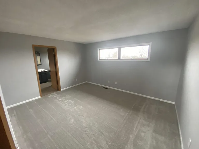 10436 Township Highway 17 #J-4 — Photo 5