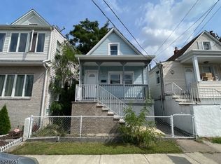 116 Ray St, Garfield, NJ 07026