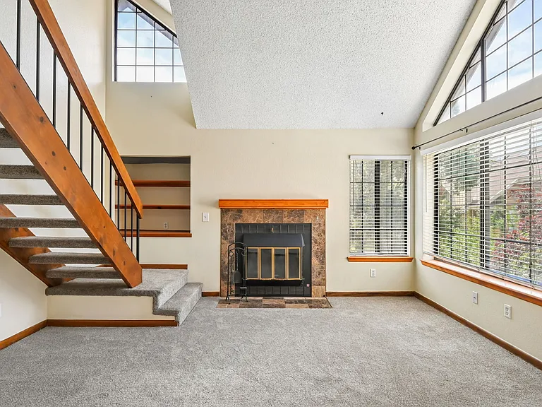 5902 Gunbarrel Ave #E — Photo 5