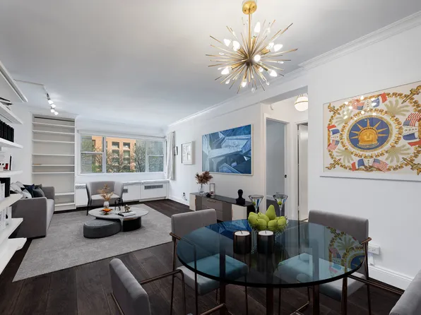 30 West 60th Street 3U image 1 of 19