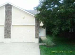 209 SW Pinetree Ln APT C, Lees Summit, MO 64063