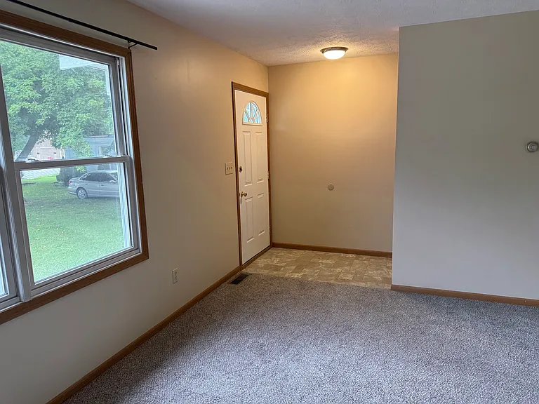 1219 S Detroit St #1219 — Photo 5
