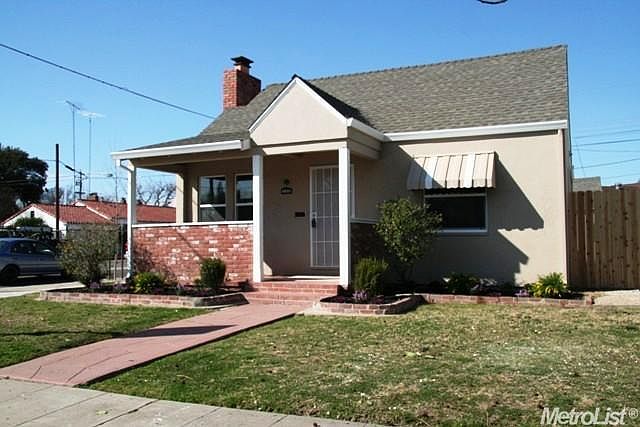 1st image of 105 E Sonoma Ave