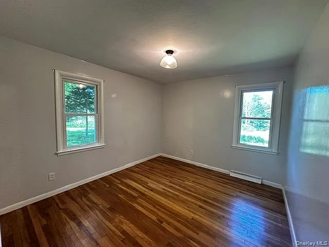 97 Cold Spring Rd — Photo 12