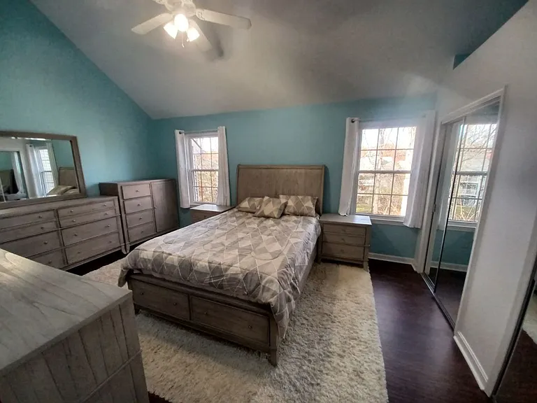 8028 Green Valley Ln — Photo 40