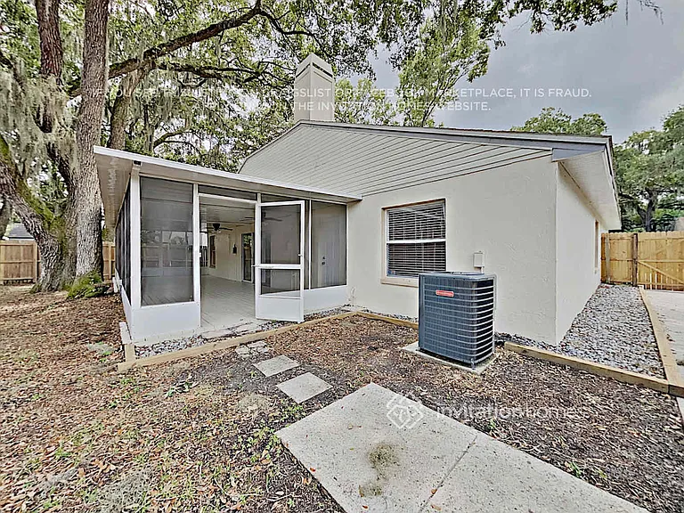 1341 Gangplank Dr — Photo 18