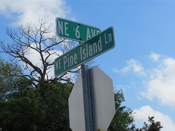 5th image of 141 NE 6th Ave