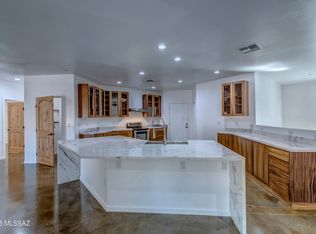 1992 W King Ave, Tucson, AZ 85713