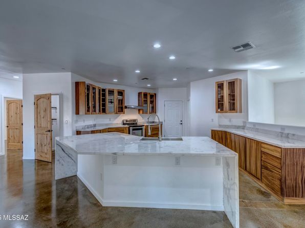 1992 W King Ave, Tucson, AZ 85713