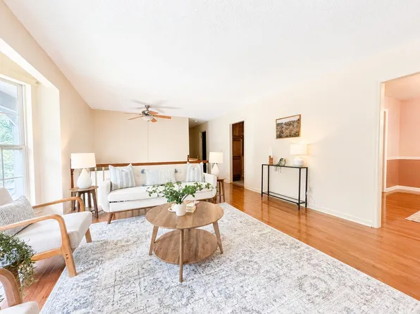 317 Shady Crest Dr, Chattanooga, TN 37415